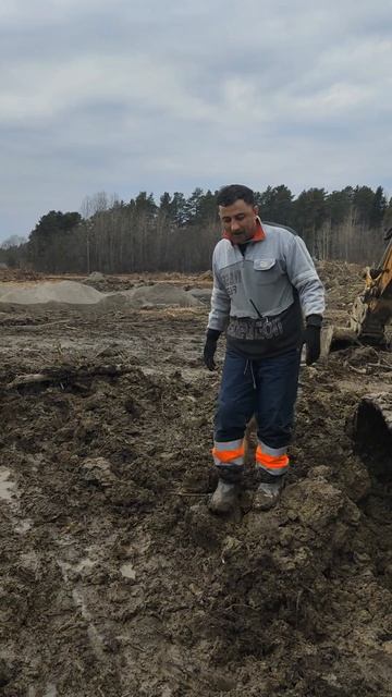Рабочие будни на стройке 🏗️