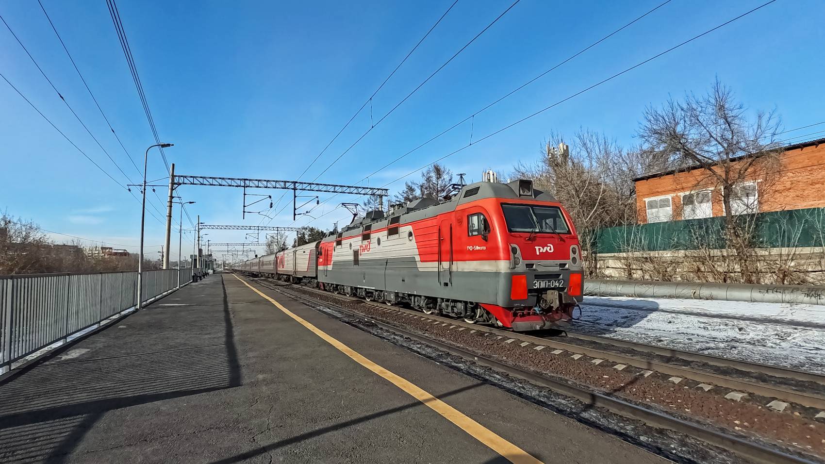 ЭП1П-042 смотреть онлайн