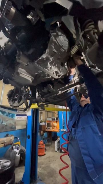 Замена дизельного мотора для VOLVO V90 D4. смотреть онлайн