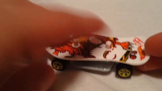 Hot Wheels Skate Brigade (2017 HW Daredevils - Steve Caballero) смотреть онлайн
