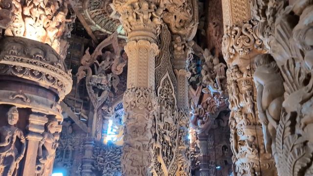 ความงดงามอันน่าอัศจรรย์! ปราสาทสัจธรรม : หนึ่งในโครงสร้างไม้ที่ใหญ่ที่สุดในโลก【4K】 смотреть онлайн