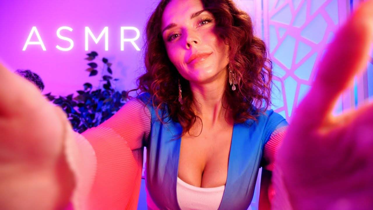 Mesmerizing_ASMR_Hand_Movement