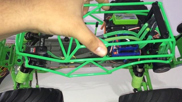 GIOSTEALTHR1 : TRAXXAS GRAVE DIGGER VXL RETIREMENT смотреть онлайн