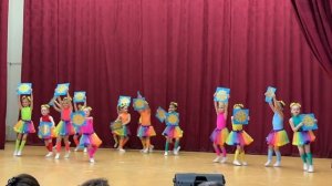 Танец под песню «Разноцветные стекляшки» («Звездная капель 2024»)💚💛🧡❤️