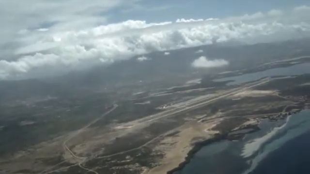 Aeropuerto Internacional del Caribe Santiago Mariño- Isla De Margarita смотреть онлайн