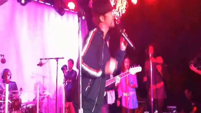 Jamiroquai - Love Fool + RDLS @ Mandarin Oriental (09-09-2010) смотреть онлайн