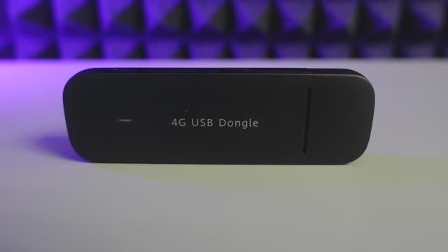 Модем USB Huawei Brovi E3372-325 для хорошего приёма 4G смотреть онлайн