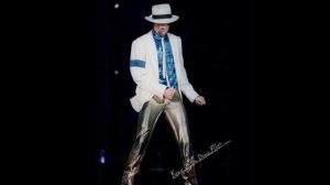 Michael Jackson HIStory World Tour 1996 - 1997 Smooth Criminal Studio Version (shorter version)