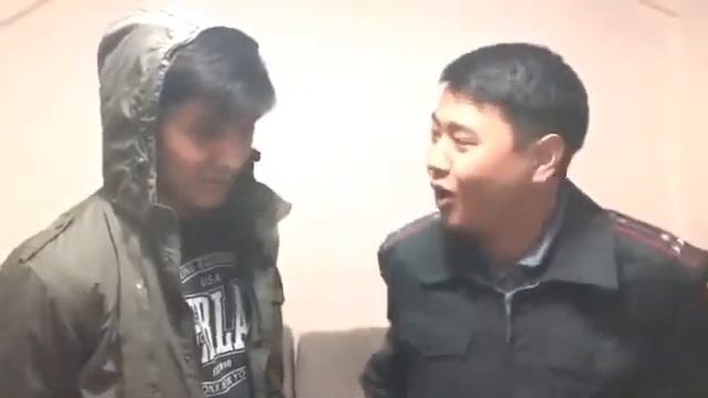 "Смешные клипы"с песней мота и бЬянки обсалютно всё 😂 смотреть онлайн