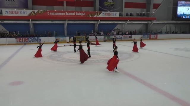 Показательное выступление юных фигуристов смотреть онлайн