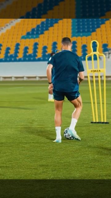 training ⚽️ смотреть онлайн
