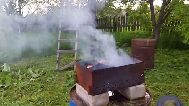 уДачный лайфхак .Как быстро разжечь мангал смотреть онлайн