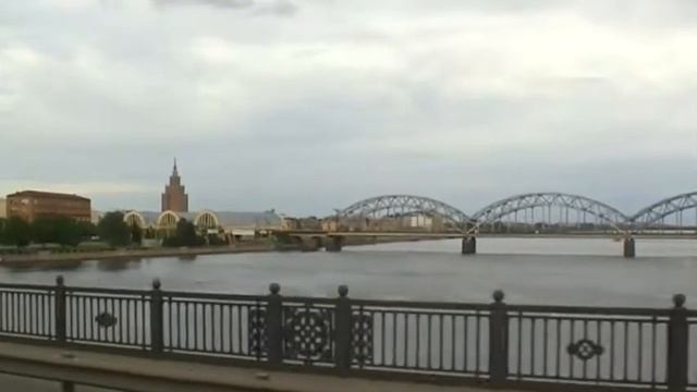 Рига Замок света строится 2010 смотреть онлайн