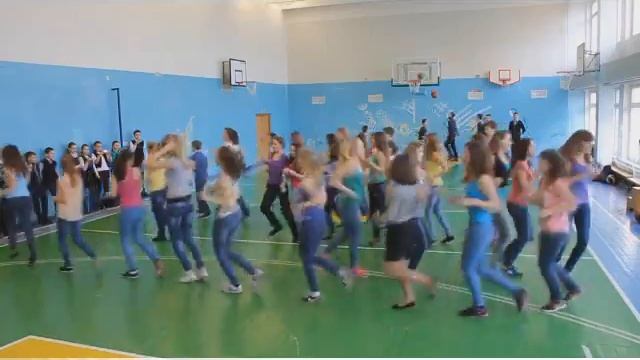 Флешмоб. Мы такие разные, но все-таки мы вместе. смотреть онлайн