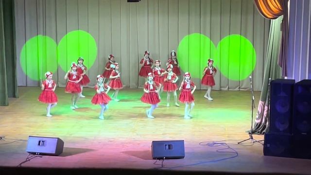 ВЕСЕЛІ ХУДОЖНИКИ/VIVAT/2020-2023 смотреть онлайн