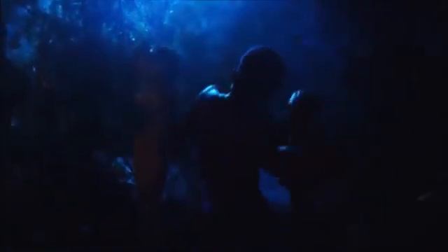 I'm literally in love with this song!!| Thank you Selena Gomez & Kid Cudi смотреть онлайн