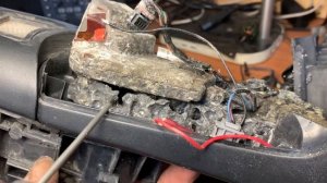 Не работает механизм складывания зеркал заднего вида и система BLIS Volvo S80.