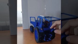 обзор на бумажную модель трактора МТЗ 82