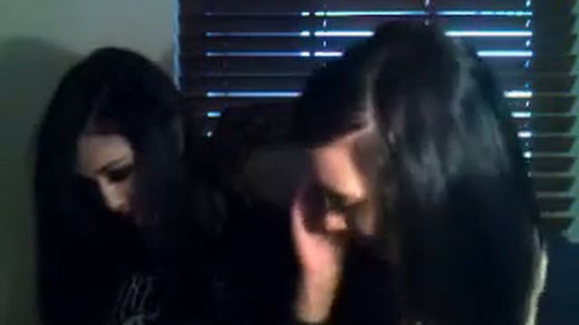 Selena Gomes-naturally Haha Randomness