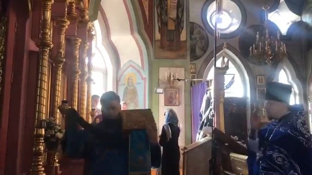 Похвала Пресвятой Богородицы. Божественная Литургия в Смоленском храме г. Ивантеевки.2024 год.