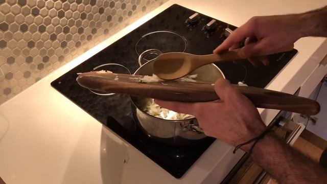 How to Make Lentil Potato Soup - Easy Plant-Based Recipe смотреть онлайн