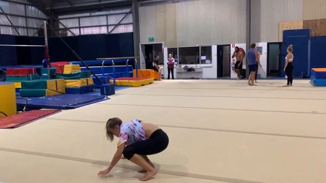 June & July Training Diary смотреть онлайн