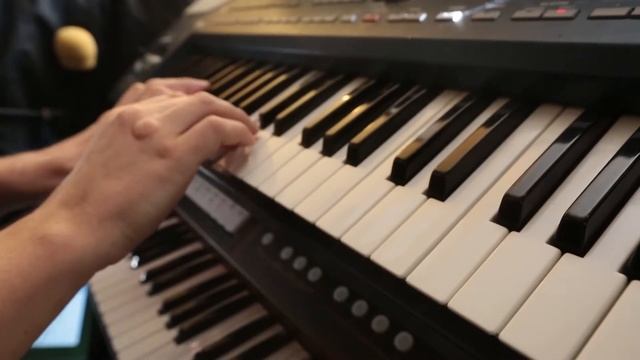 Прошлогодний дождь смотреть онлайн