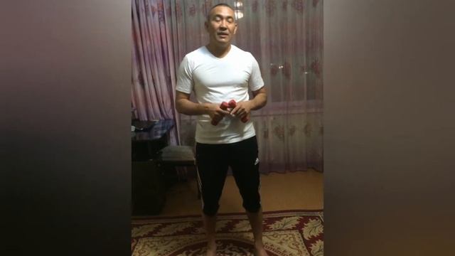 ТЖПТК - Сабақтың негізгі бөлімінде спорттық құралдармен жаттығу орындау смотреть онлайн