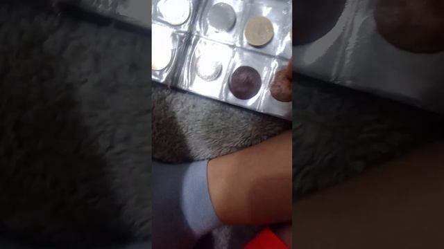 показываю коллекцию монет своей бабушки смотреть онлайн