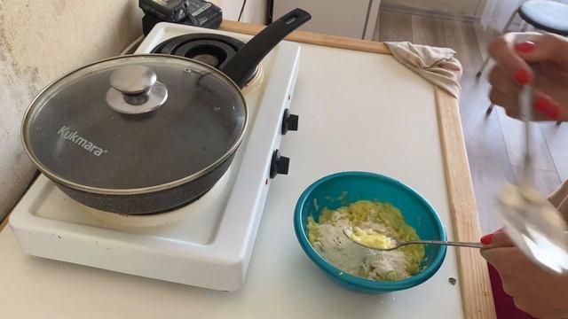 ЖАРЕННЫЕ ПИРОЖКИНУЖЕН СОВЕТ// ЗАКУПКА ПРОДУКТОВ// ПОЯВИЛАСЬ ТЕПЛИЦА// СЕЮ ГАЗОН смотреть онлайн