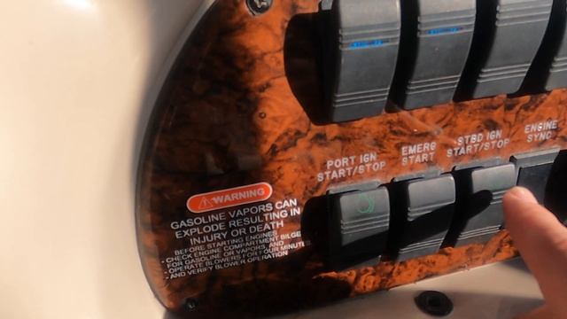 SEA RAY 360 Sundancer 8.1 MerCruiser STARTUP HOW-TO смотреть онлайн