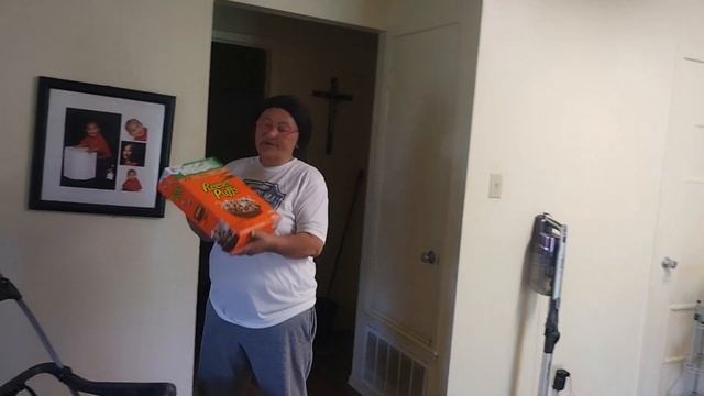 HUGE WALMART AND DOLLAR TREE HAUL 😆 смотреть онлайн