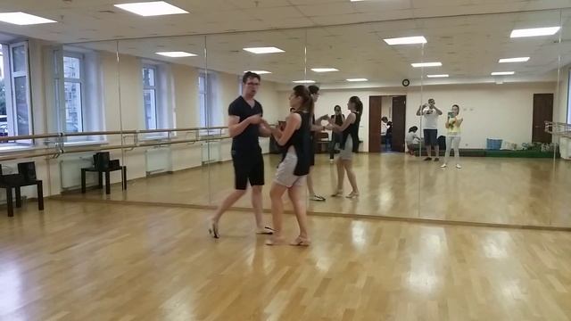 Сальса урок в Mambotime. Средняя группа. 25.06.2015