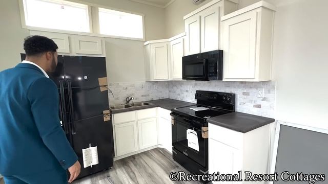 PARK COTTAGES - new line of TINY HOMES with wood burning stove and outdoor bar смотреть онлайн