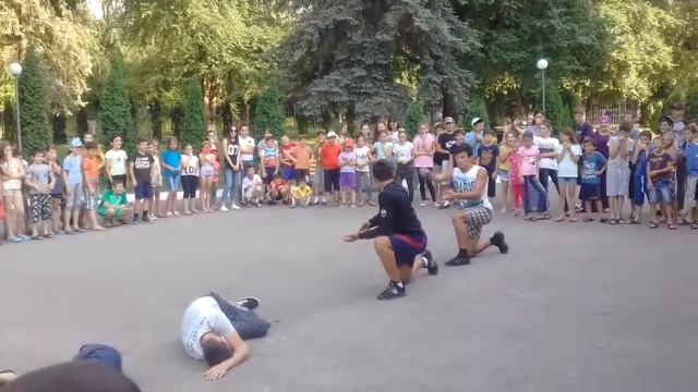 Когда командир ненормальный смотреть онлайн