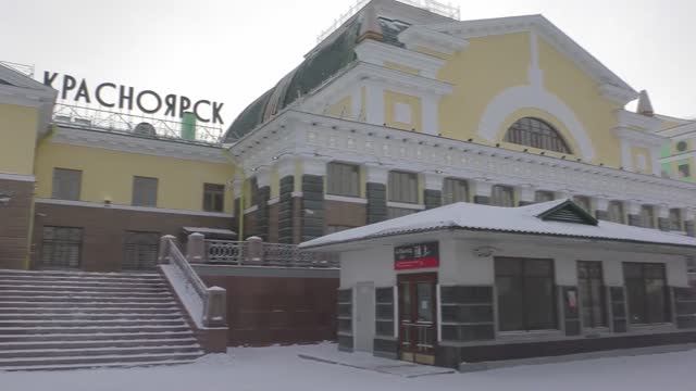 Обзор электропоезда нового поколения ЭП3Д в Красноярске смотреть онлайн