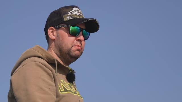 "РЫБАЛКА У КАЖДОГО СВОЯ" База Альпийская деревня. смотреть онлайн