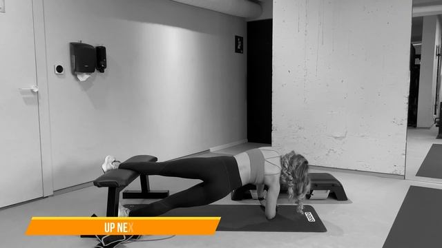 INNER THIGHS INTERMEDIATE//10 MIN // 40/20 смотреть онлайн