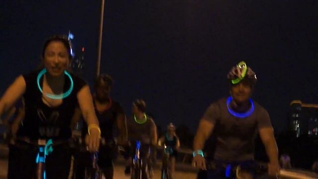 HPD 2013 Moonlight Bike Ride Neon Nights PSA смотреть онлайн