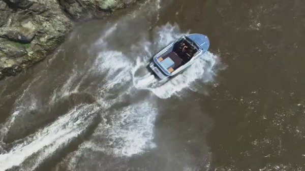 VIGOR 480 Closed Bow RUS FHD