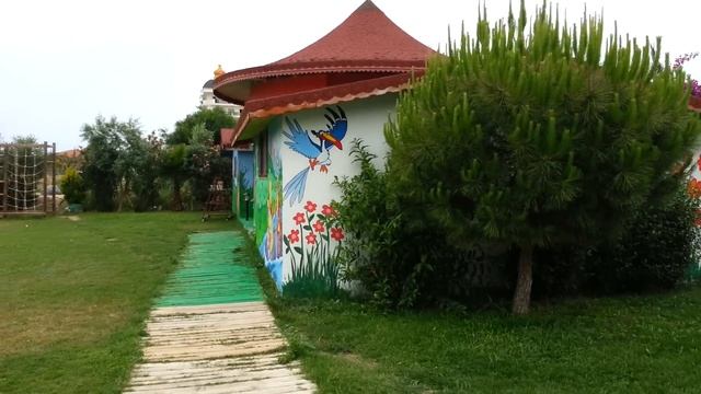 Sea World Resort & Spa 5* смотреть онлайн