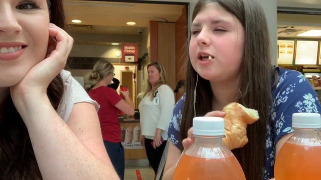 Hospital Visit #3 || Broken Wrist || Cast Removal || Broken Scaphoid смотреть онлайн