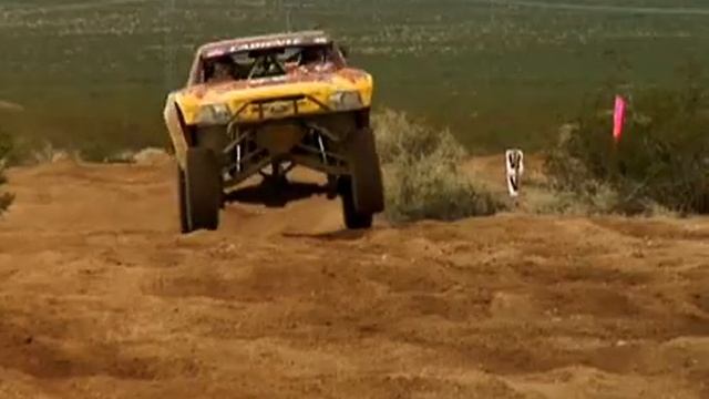 Garron Cadiente at the BITD Vegas 300 2006 смотреть онлайн