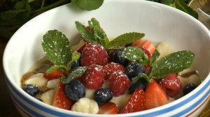 Ленивые вареники с карамельным соусом на завтрак