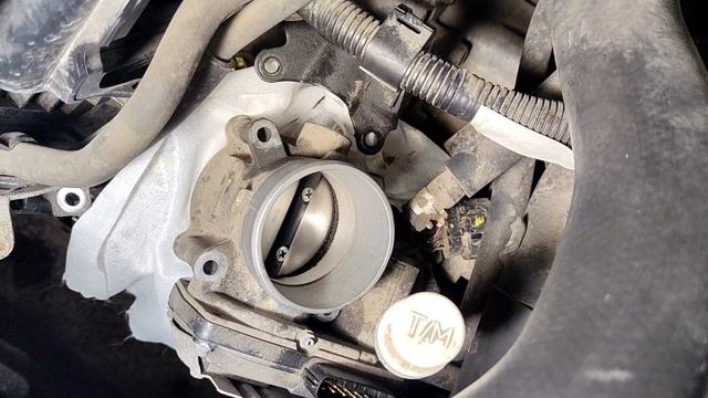 Чистка дроссельной заслонки Mitsubishi Outlander 3 смотреть онлайн