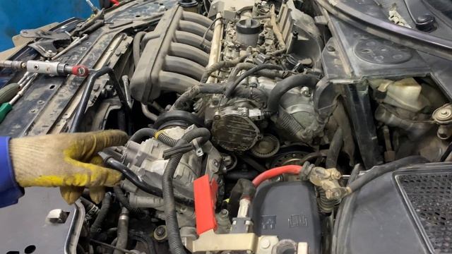 Диагностика и устранение течи масла на Вольво хс70 с мотором 3,2. смотреть онлайн