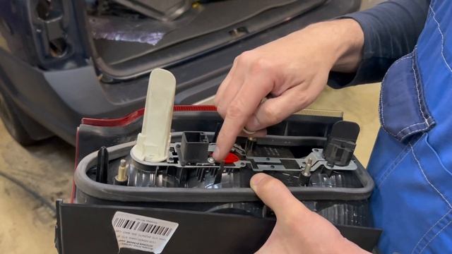 Почему не работает задняя птф на Вольво хс70? смотреть онлайн