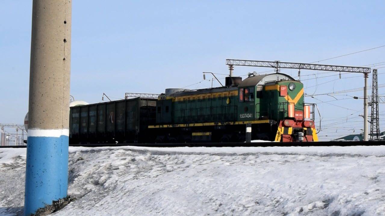 Тепловоз ТЭМ2-7434 смотреть онлайн