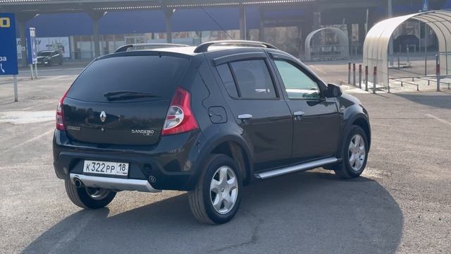 Рено Сандеро степвей