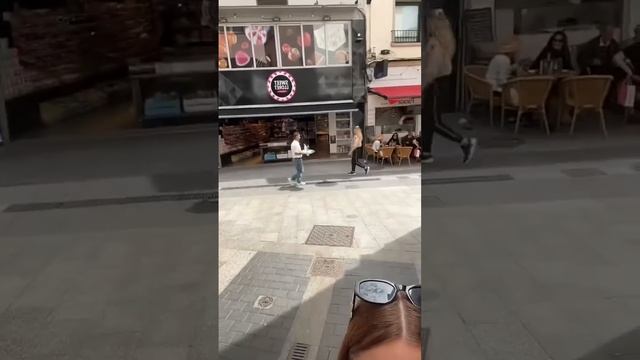 Géante Boutique De Bonbons En Espagne 🇪🇸  #food #espagne #lloretdemar #candy #degustation ￼